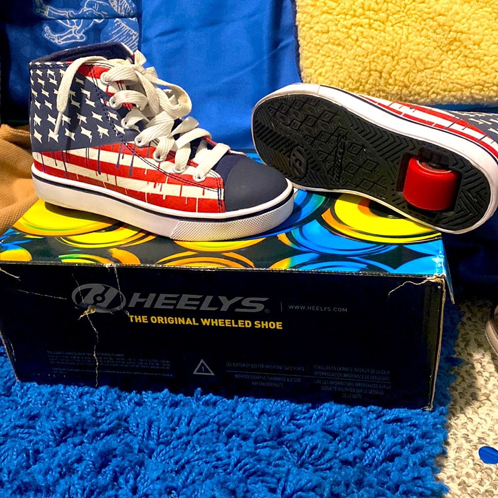 Heelys size 1